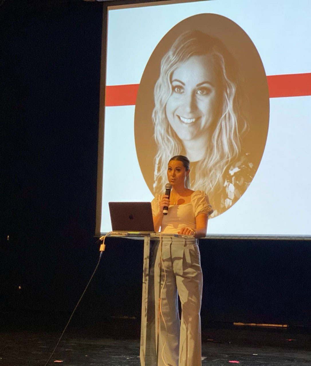 Janette, tidligere student ved bachelor i Cyber Security ved Noroff.